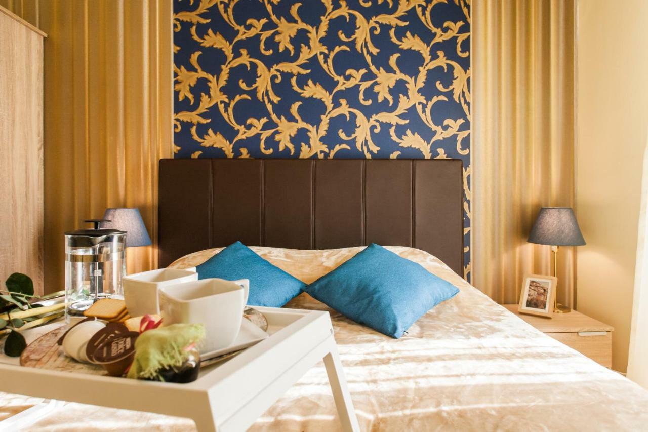 Private Central View Rooms In Apartment Near To Acropolis Metro Station Athen Eksteriør billede