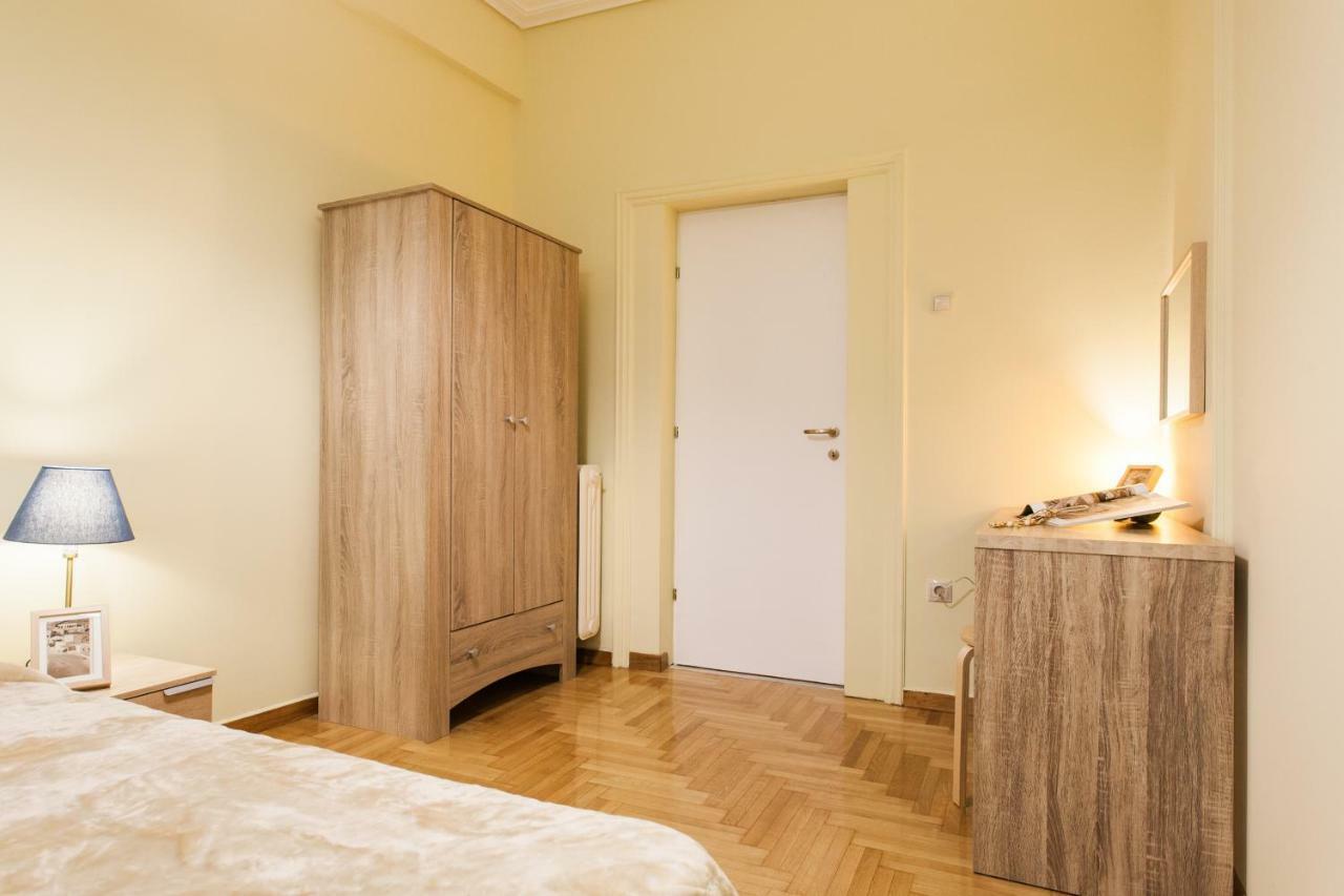 Private Central View Rooms In Apartment Near To Acropolis Metro Station Athen Eksteriør billede