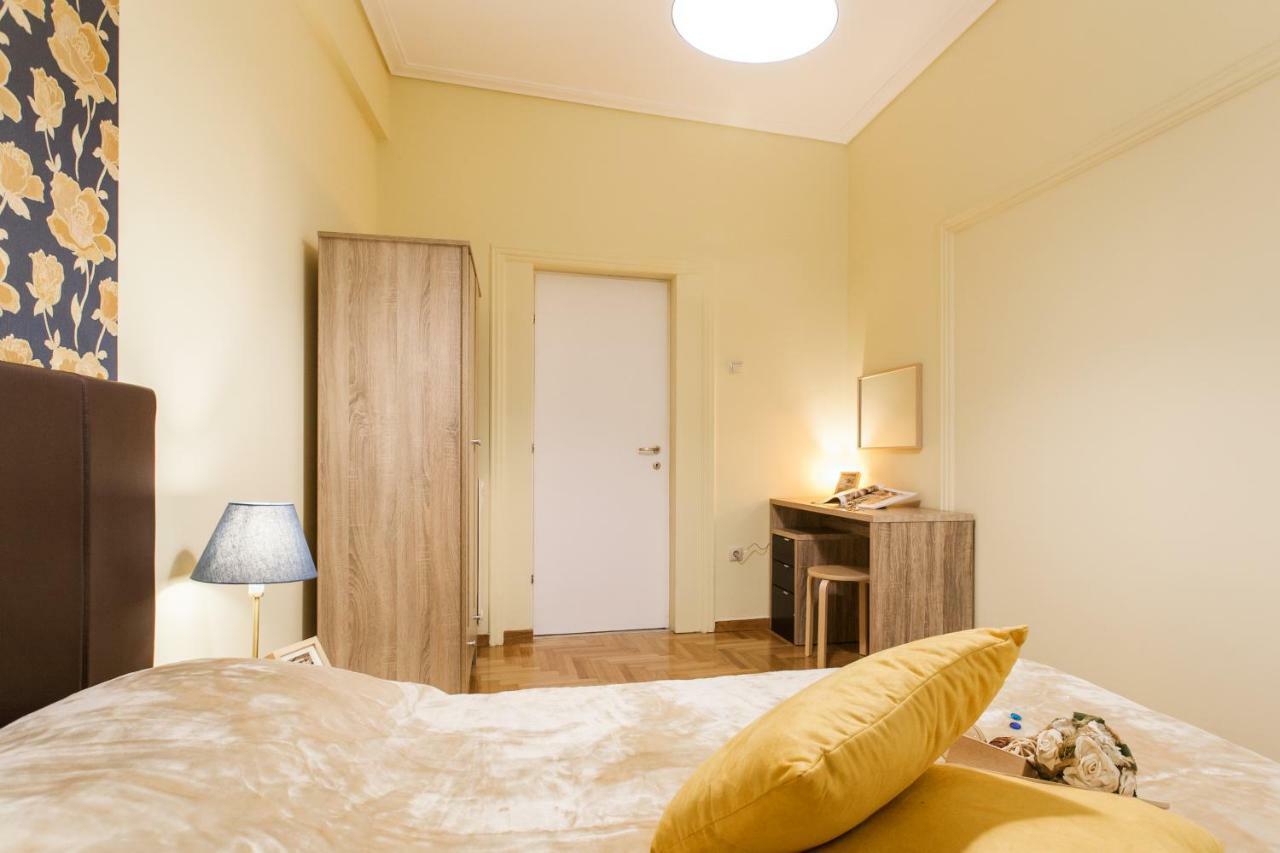 Private Central View Rooms In Apartment Near To Acropolis Metro Station Athen Eksteriør billede